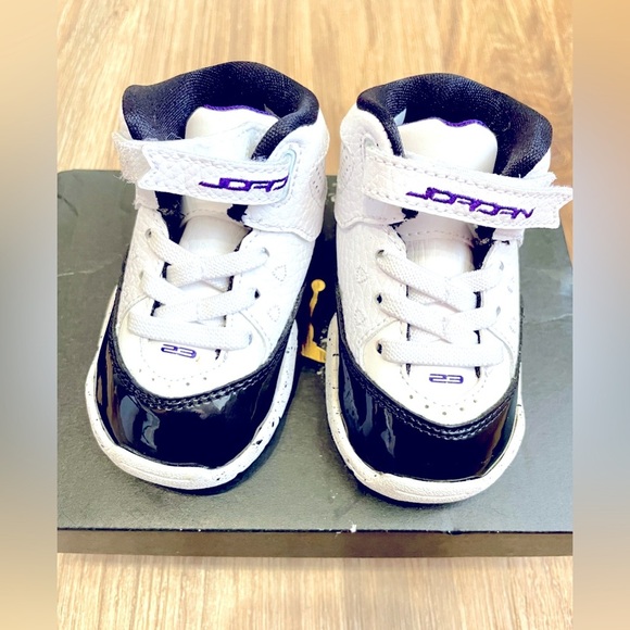 Jordan Kids B'Loyal (TD) (Infant/Toddler), CK1427 115 Size 4C WHT/Purple/BLK - Picture 7 of 8